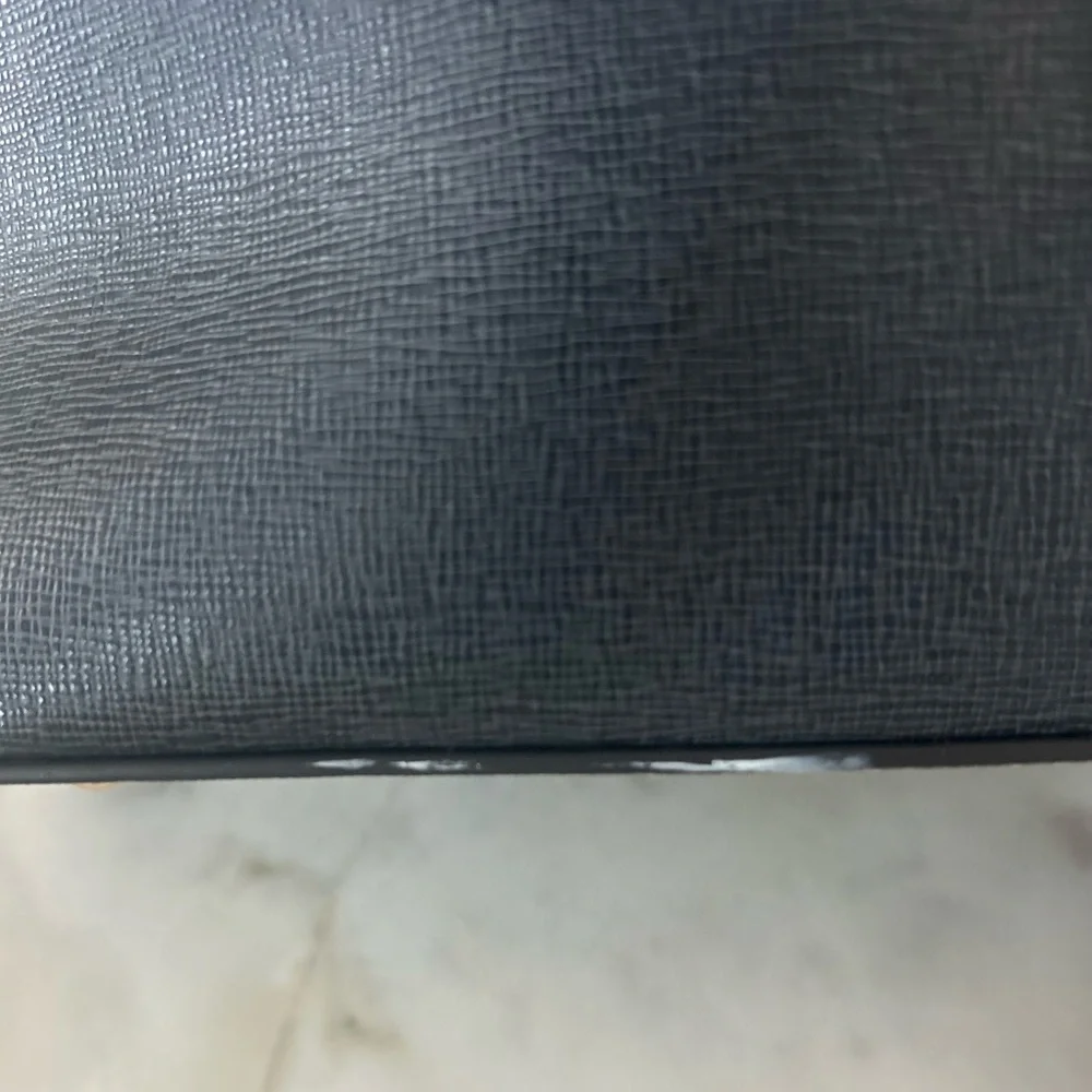 Dooney & Bourke Leather Bag | Classic Minimalist | Everyday designer |NWT - Picture 5 of 9